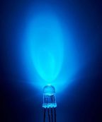 Alternative view of LED RGB 5 mm 4 broches CA